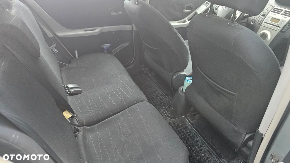 Toyota Yaris 1.3 Sol - 15