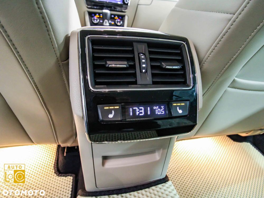 Skoda Superb 2.0 TDI Style DSG - 31