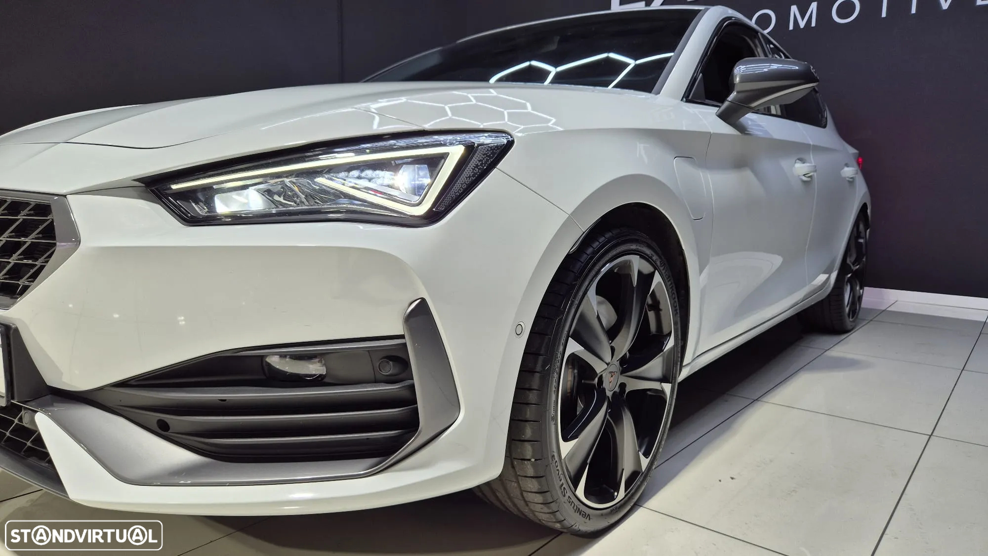 Cupra Leon 1.4 e-Hybrid VZ DSG - 9