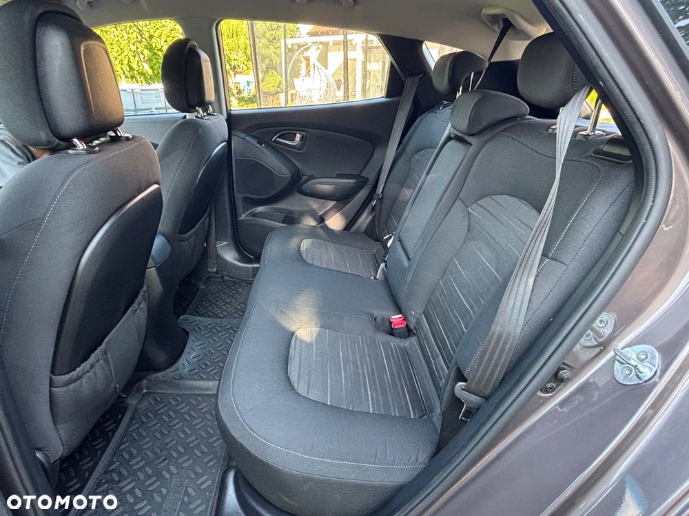 Hyundai ix35 1.6 2WD Fifa World Cup Edition - 7