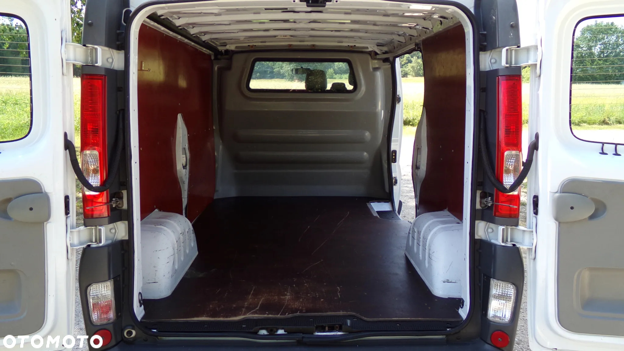 Opel VIVARO 2.0 L2H1 * LONG * KLIMA * SUPER STAN ! - 19