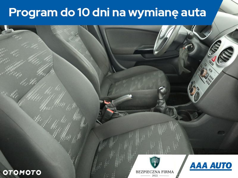 Opel Corsa - 8