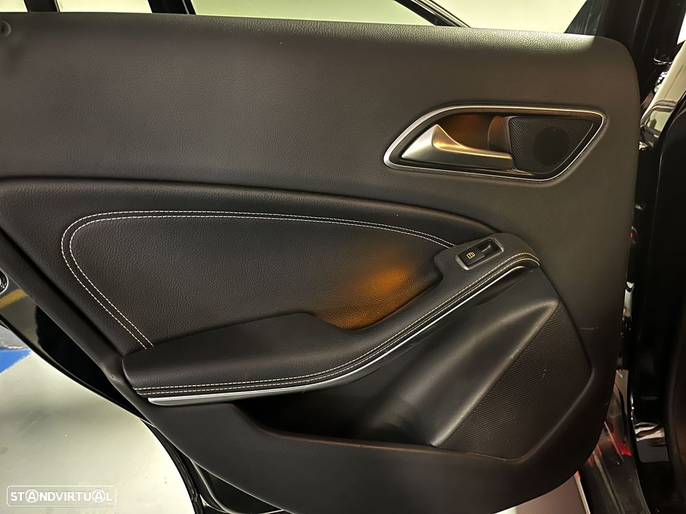 Mercedes-Benz A 160 d Urban - 21