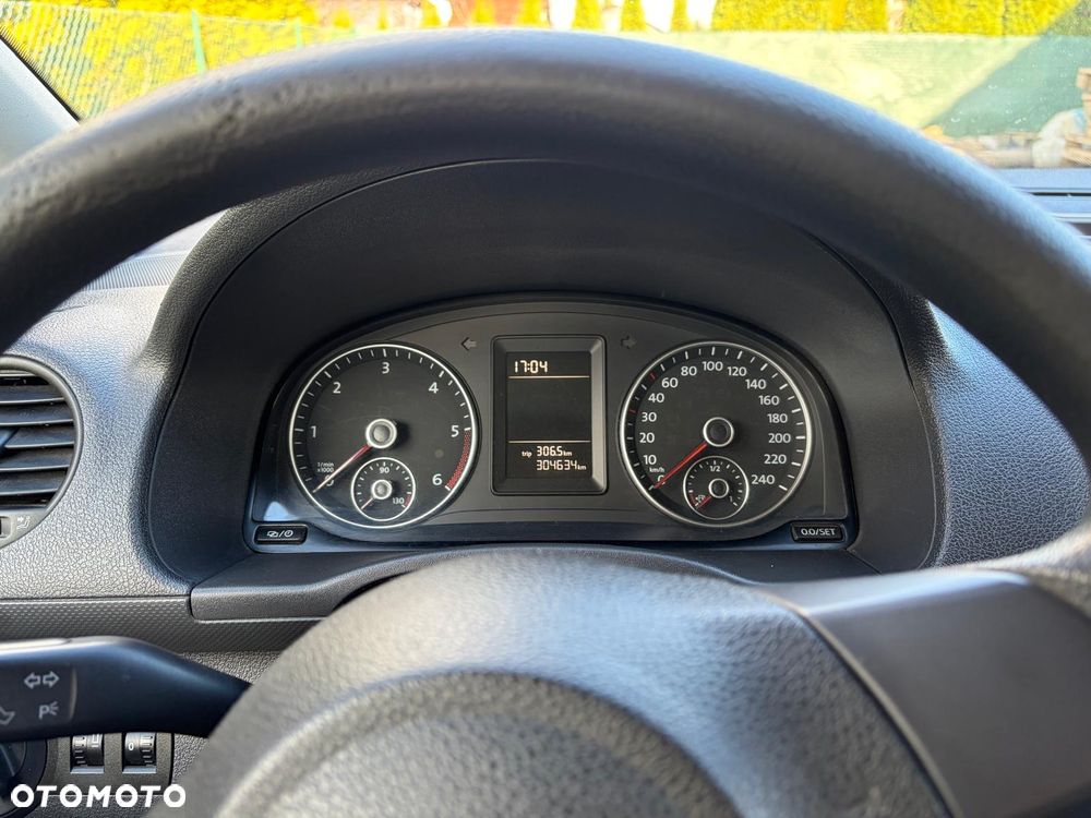 Volkswagen Caddy Comfortline - 11