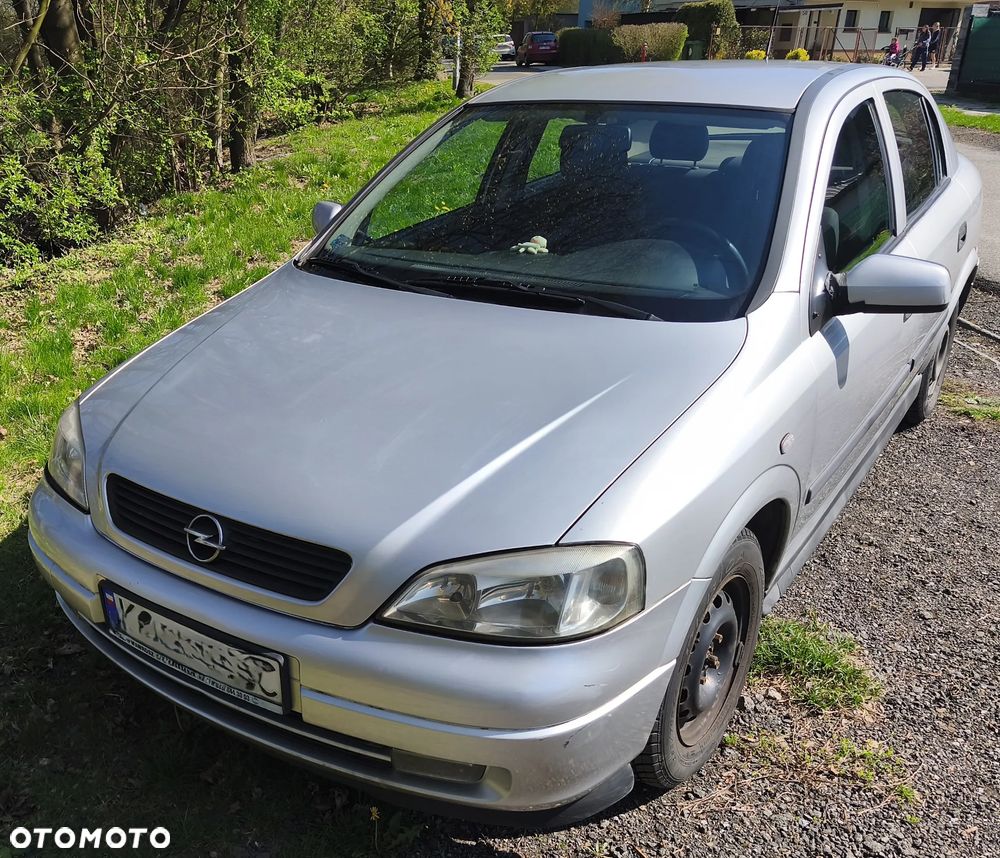 Opel Astra - 1