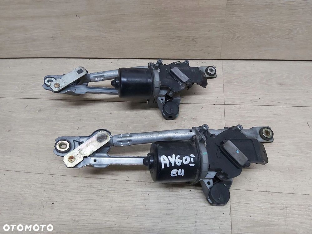 Toyota AYGO I 2006 - 2013 rok mechanizm wycieraczek przód silniczek - 2