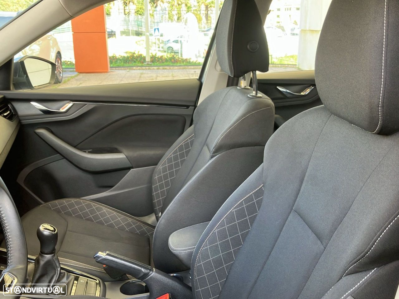 Skoda Kamiq 1.0 TSI Style - 17