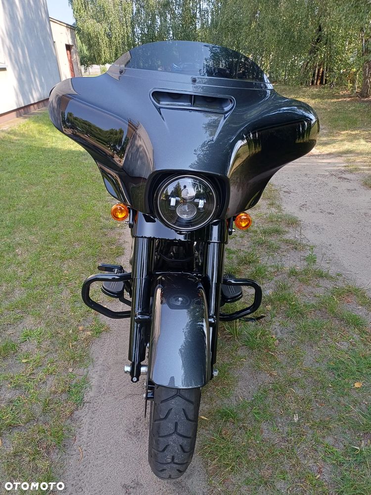 Harley-Davidson FLHXS Special - 2