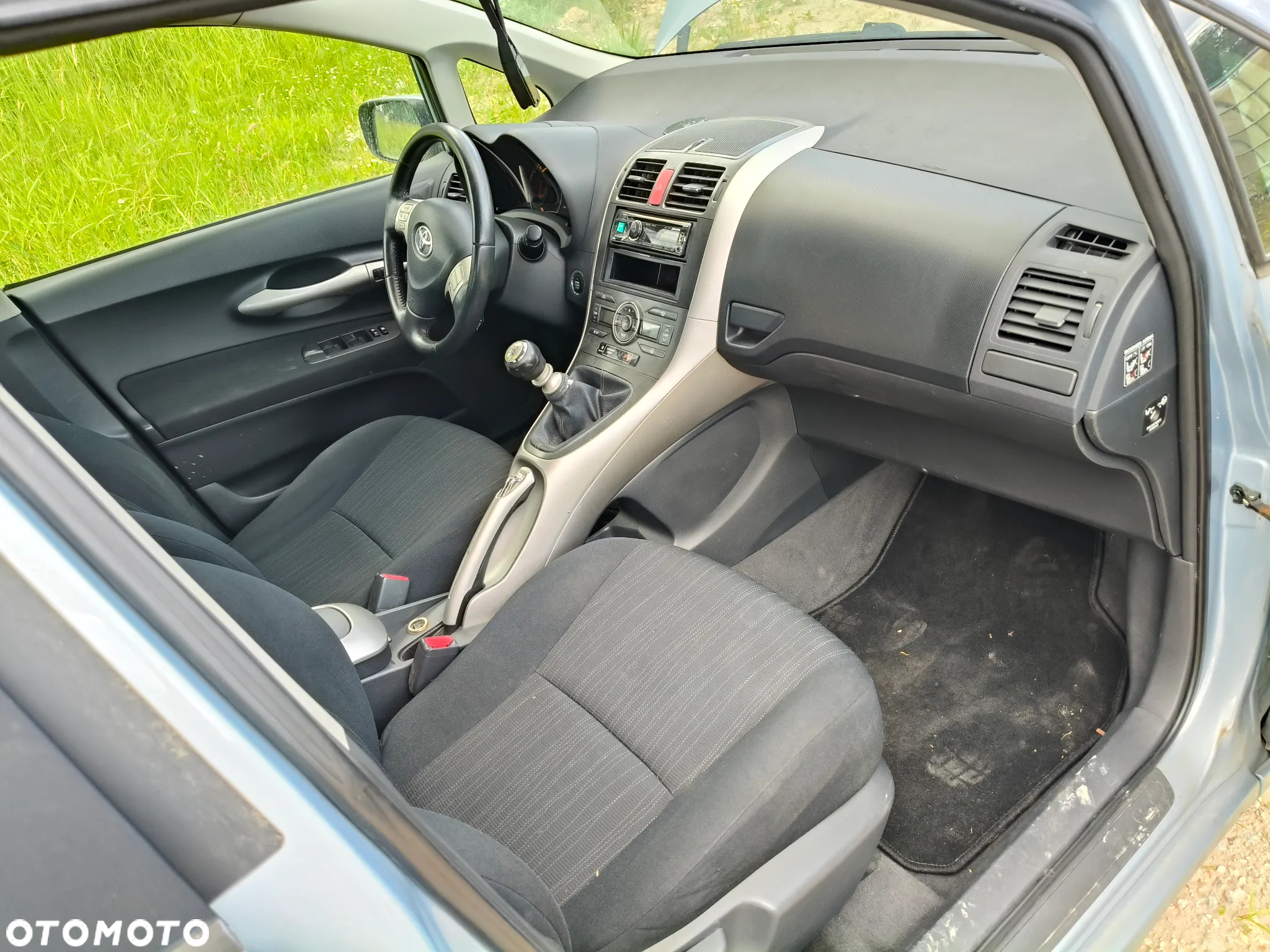 Toyota Auris 2.0 D-4D Comfort - 17