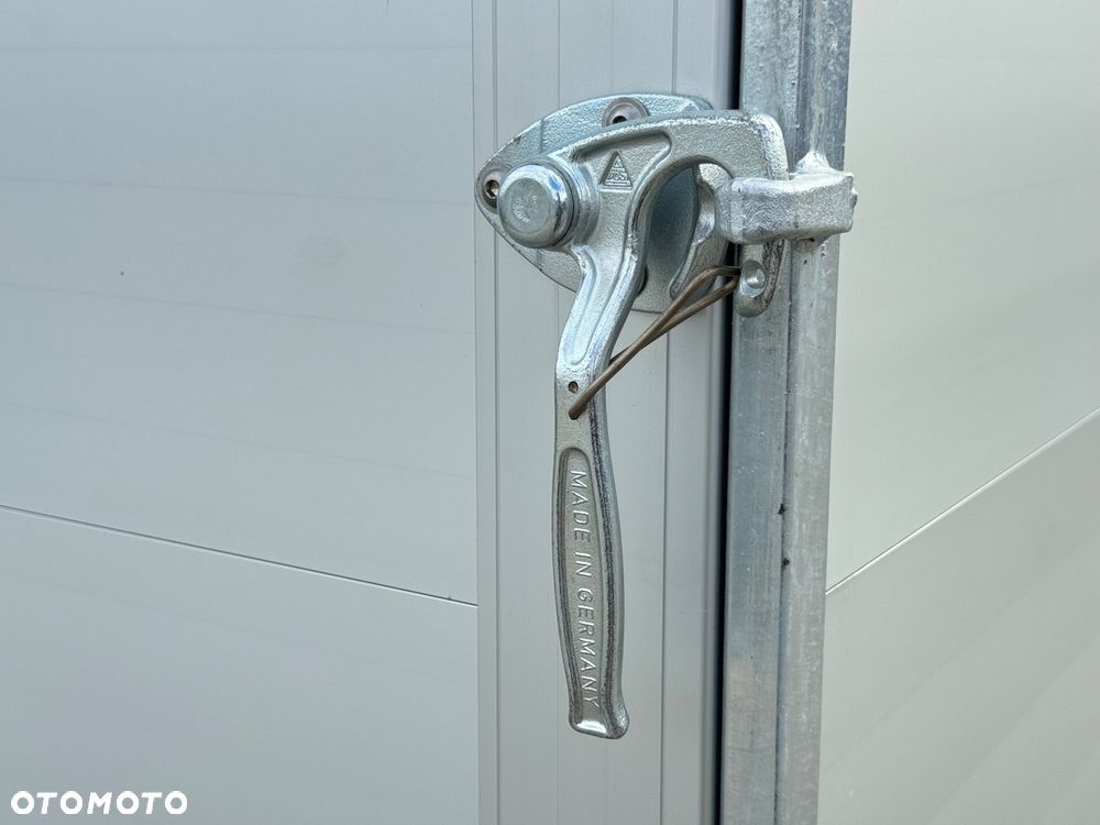 Debon C400 ALU + drzwi boczne | 315x164 cm | DMC 750 - 1300 kg - 15