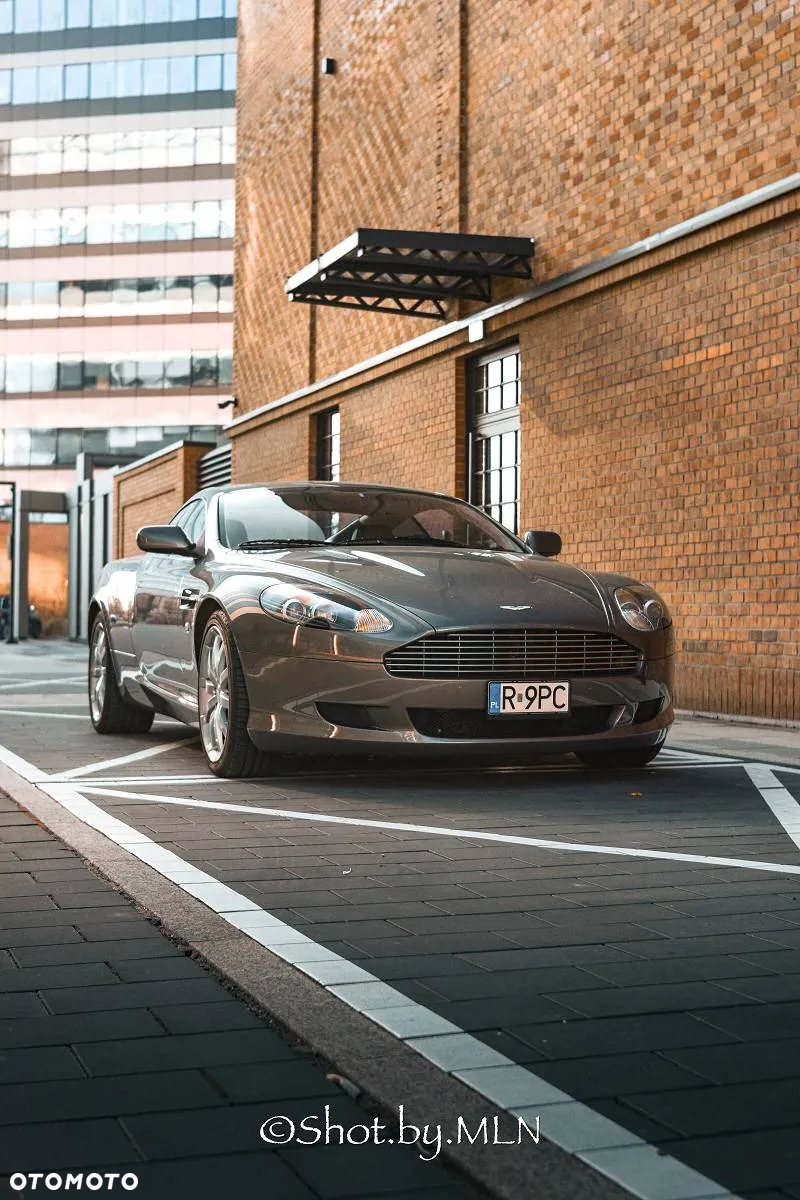 Aston Martin DB9 Coupe Touchtronic - 12