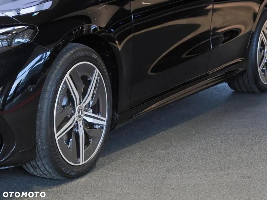 Mercedes-Benz CLA 220 mHEV 4-Matic 8G-DCT - 5
