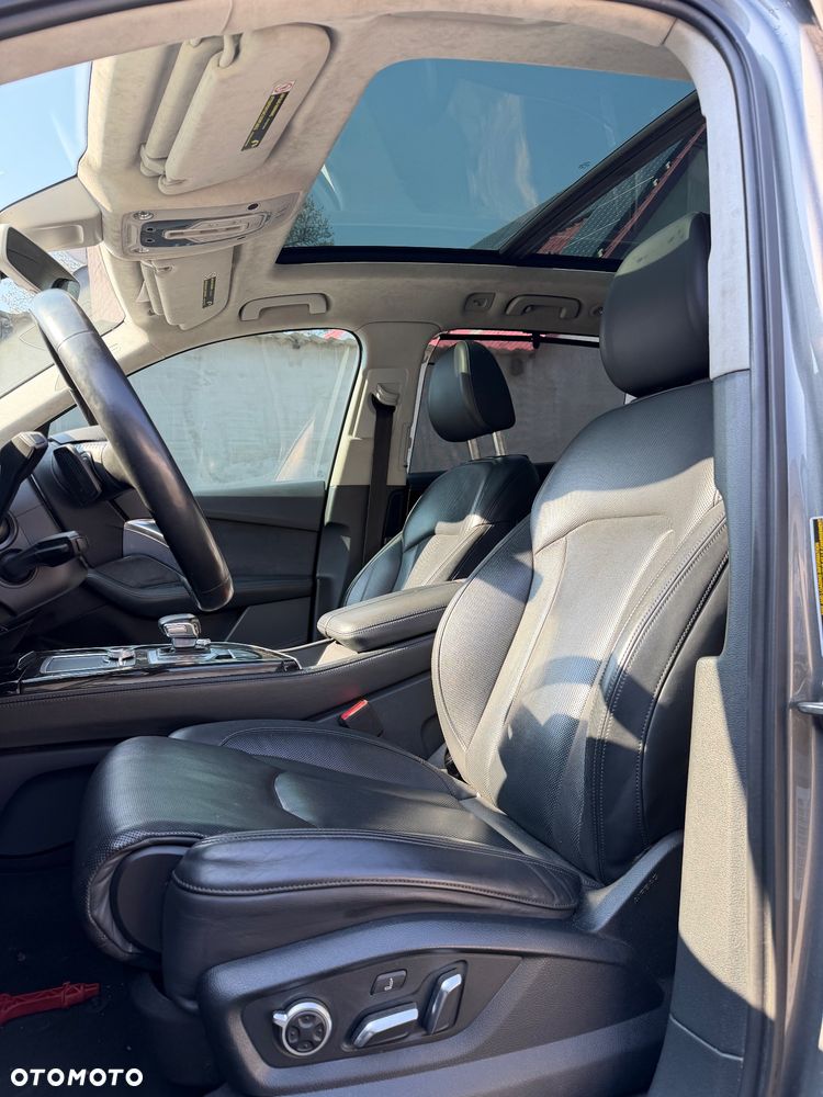 Audi Q7 - 4