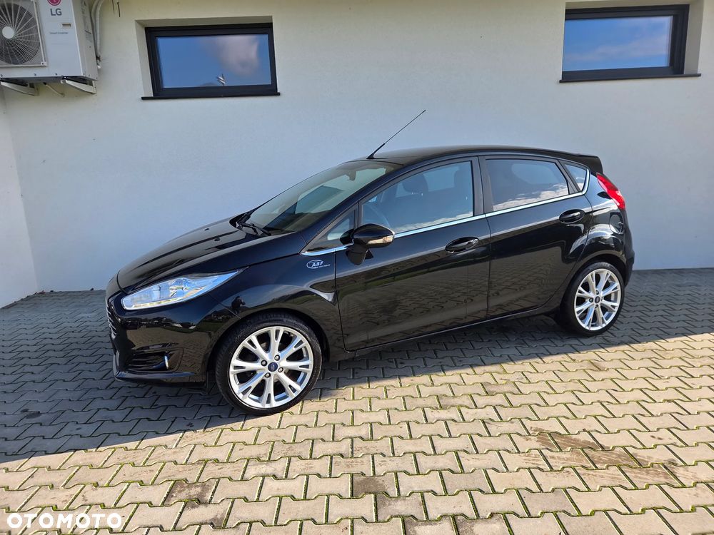Ford Fiesta - 16