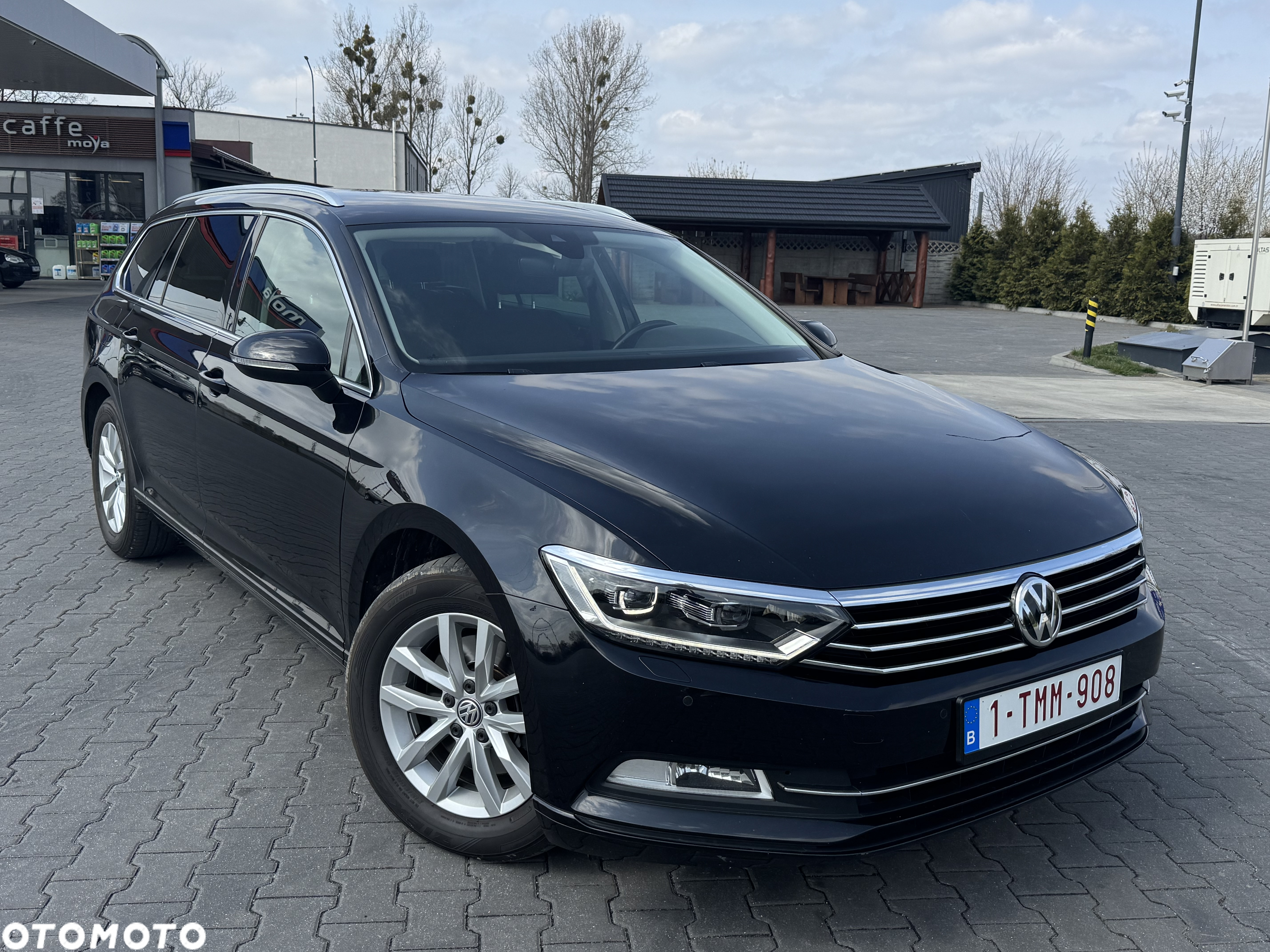 Volkswagen Passat Variant 1.6 TDI SCR DSG Comfortline - 2