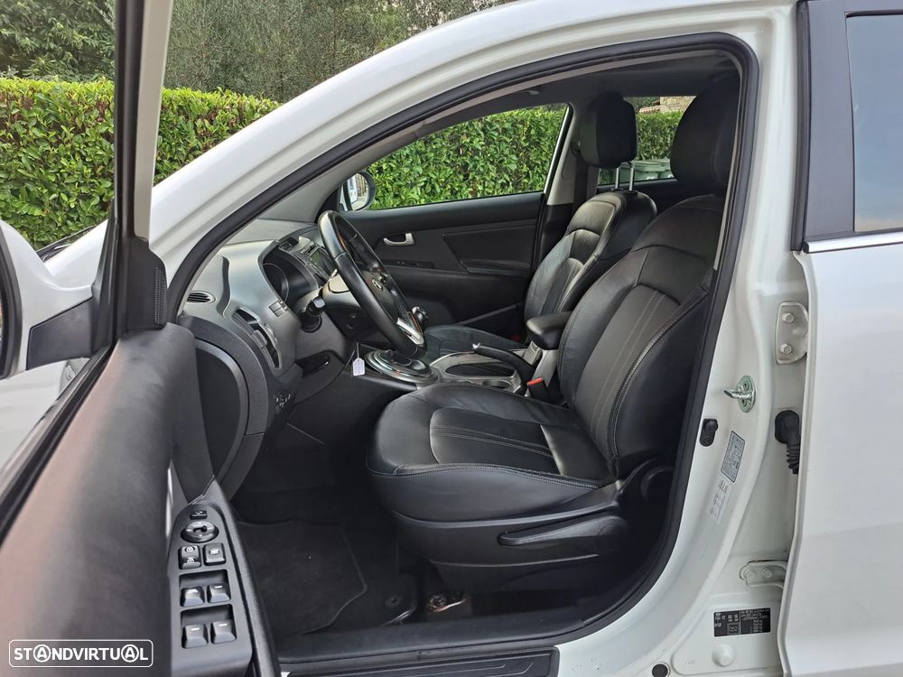 Kia Sportage 1.7 CRDI 2WD Vision - 17