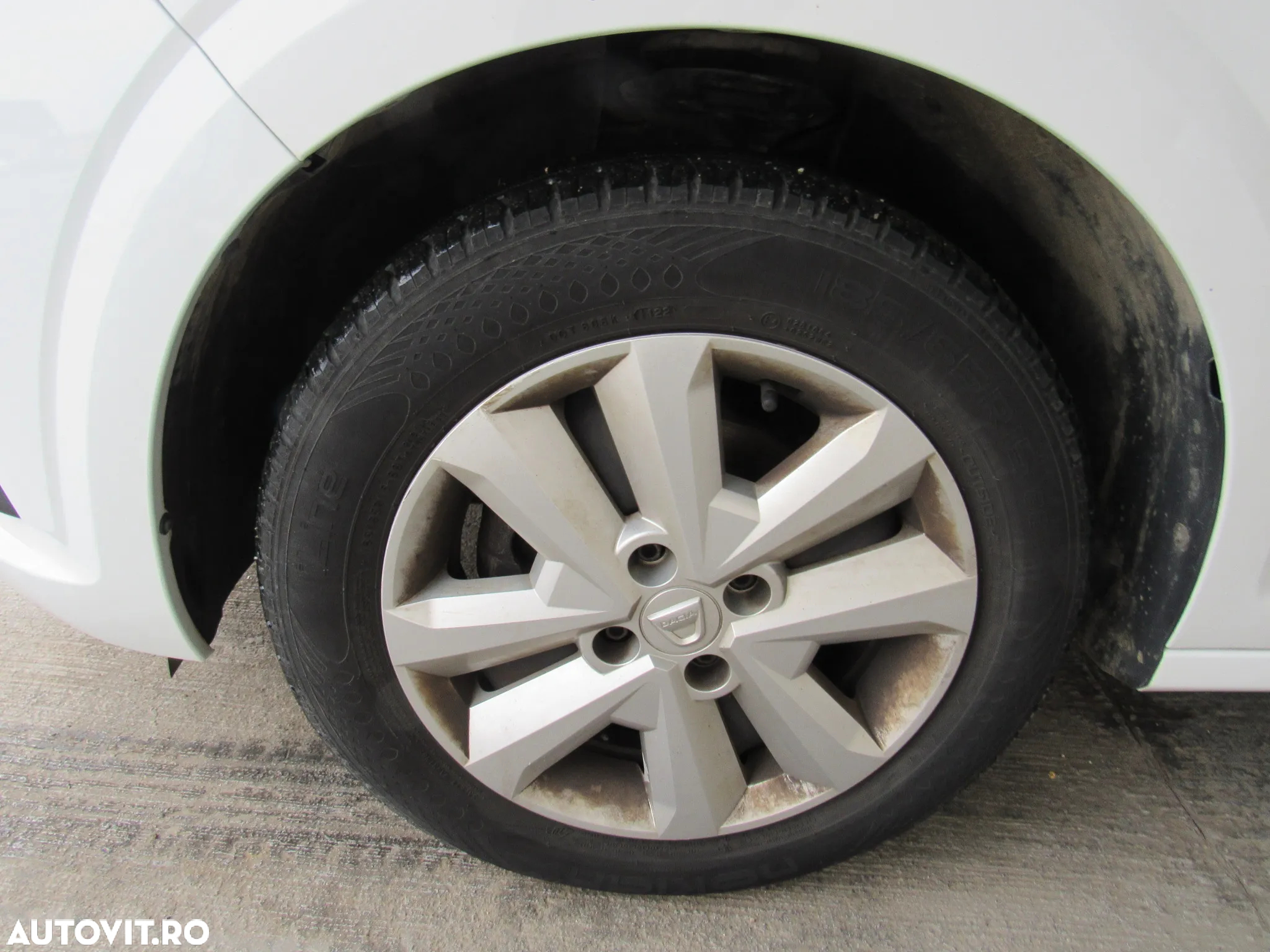Dacia Logan TCe 90 MT6 Comfort - 4