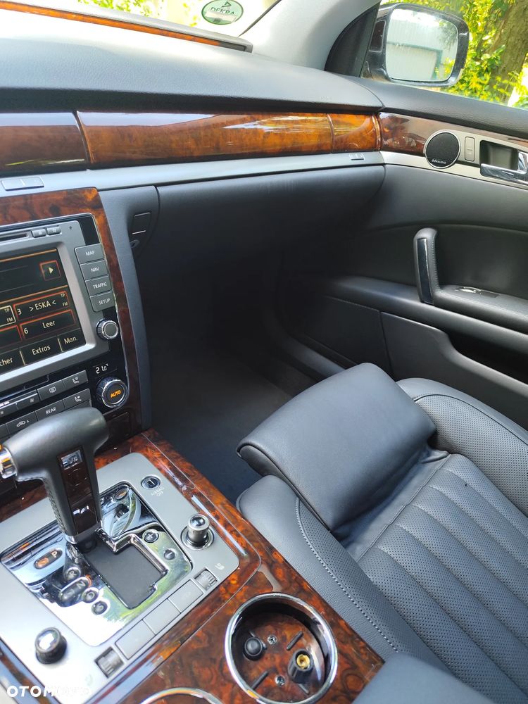 Volkswagen Phaeton 3.0 V6 TDI DPF 4Mot (5os) - 11