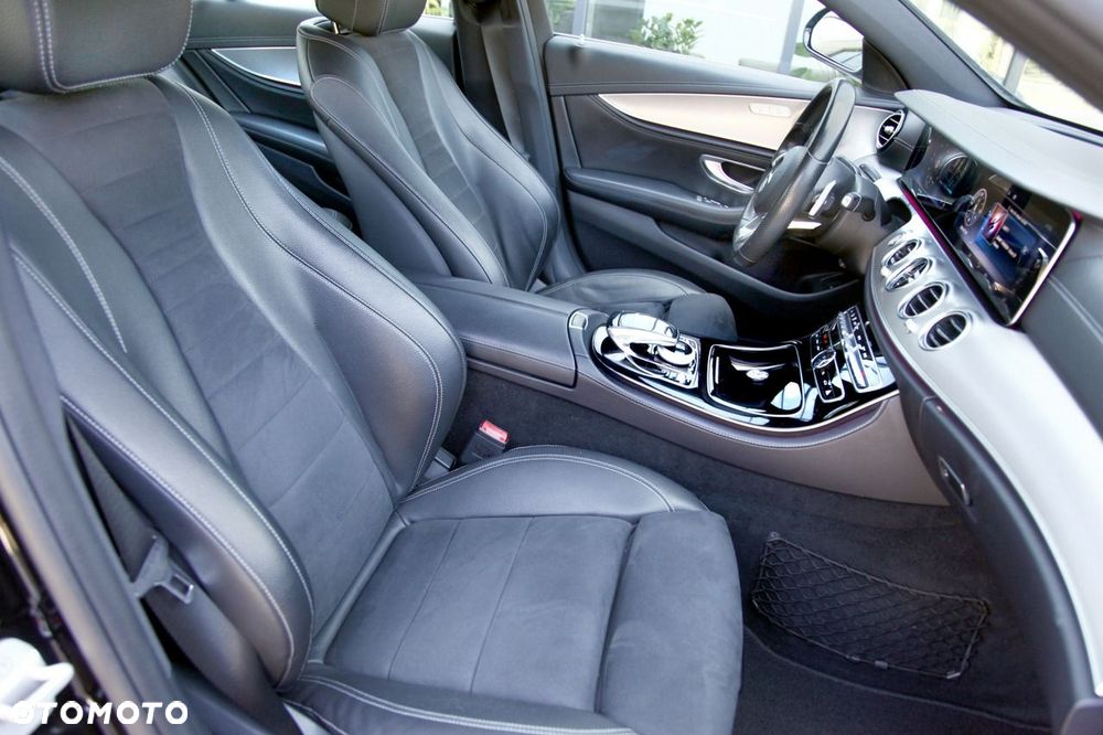 Mercedes-Benz Klasa E 220 d 9G-TRONIC AMG Line - 18