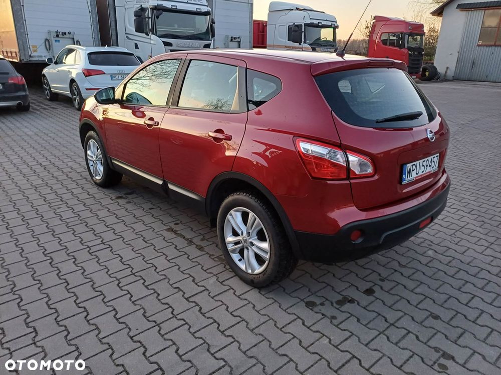 Nissan Qashqai - 14