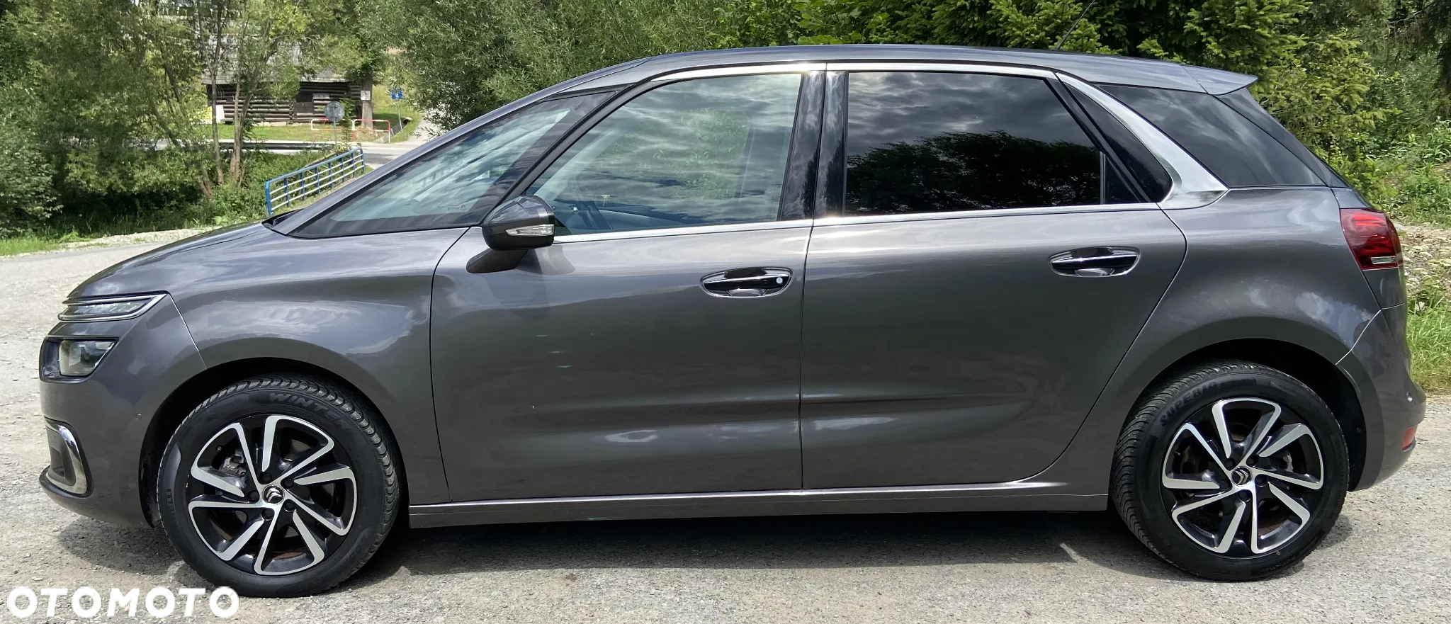 Citroën C4 Picasso - 11