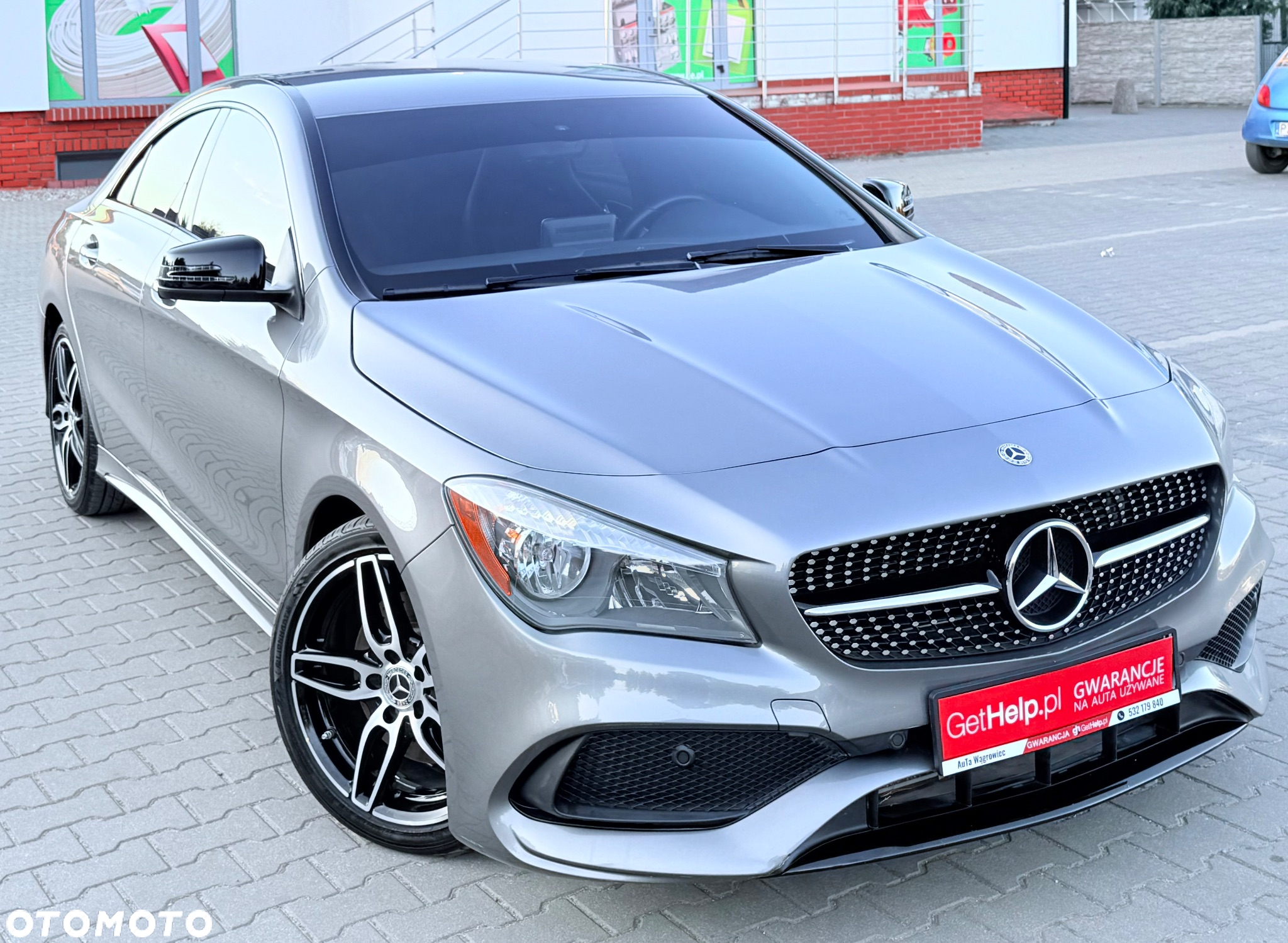 Mercedes-Benz CLA 250 4-Matic AMG Line - 8