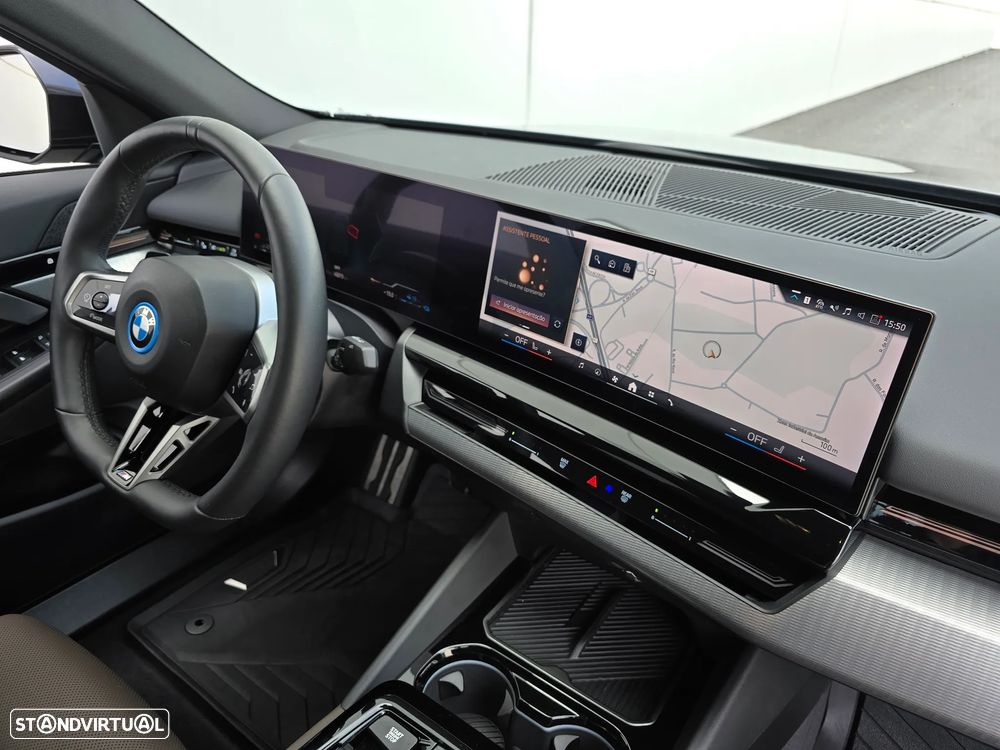 BMW 530 e Pack Desportivo M Pro - 25