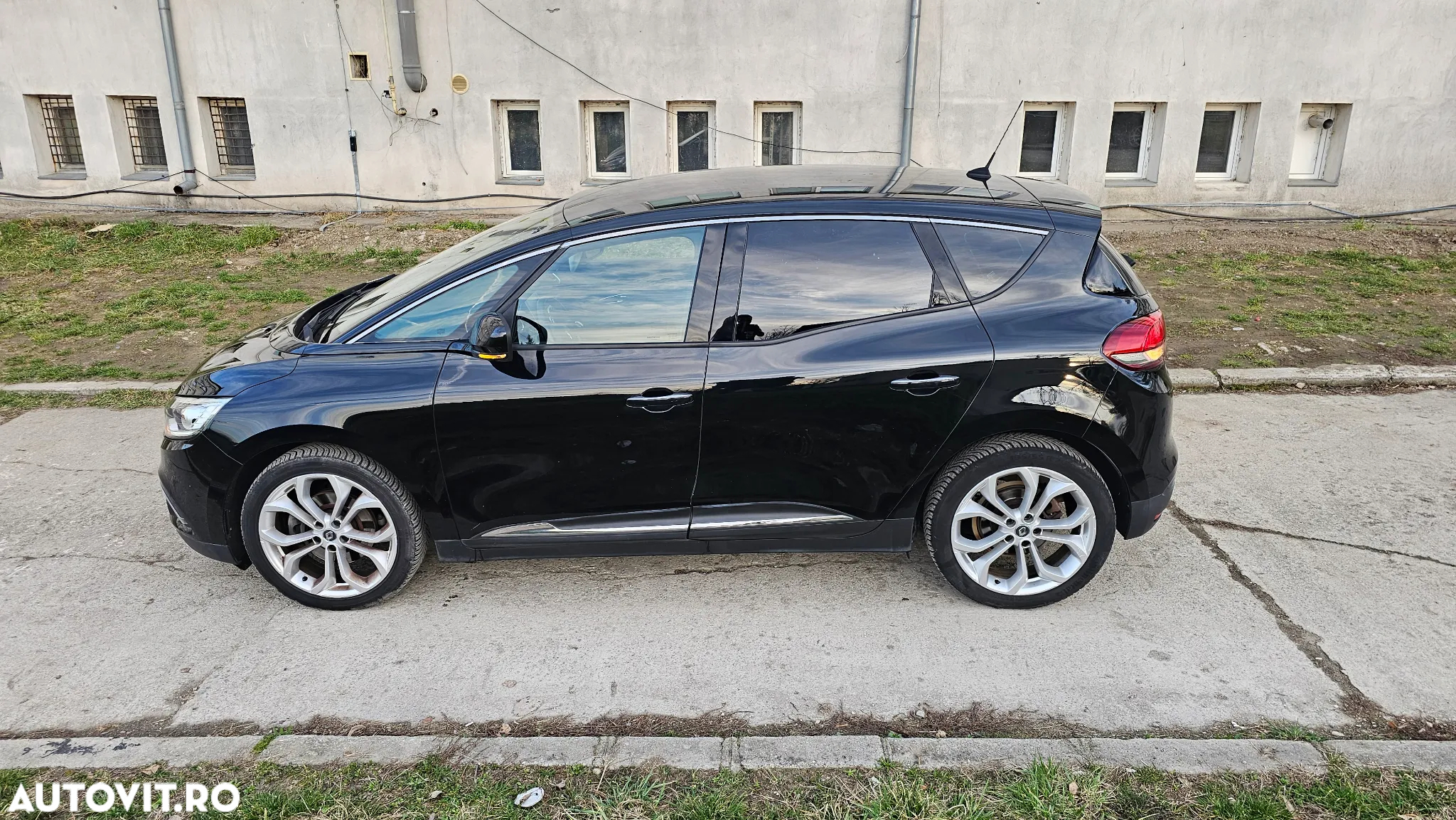 Renault Scenic ENERGY dCi 110 EDC Business - 19