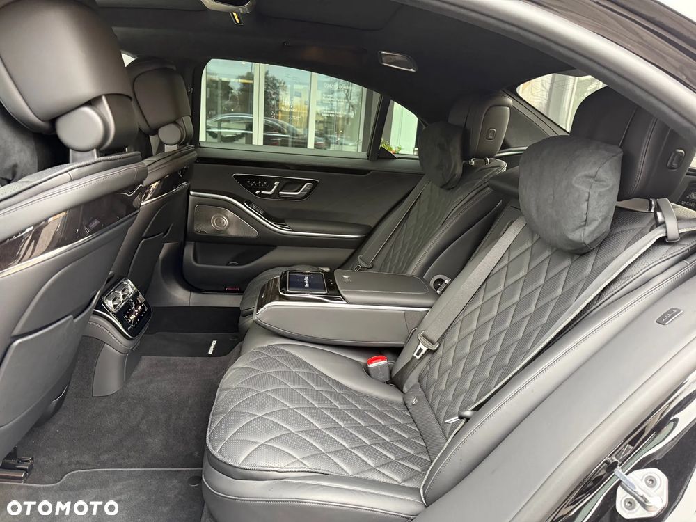 Mercedes-Benz Klasa S 580 4Matic L 9G-TRONIC - 14