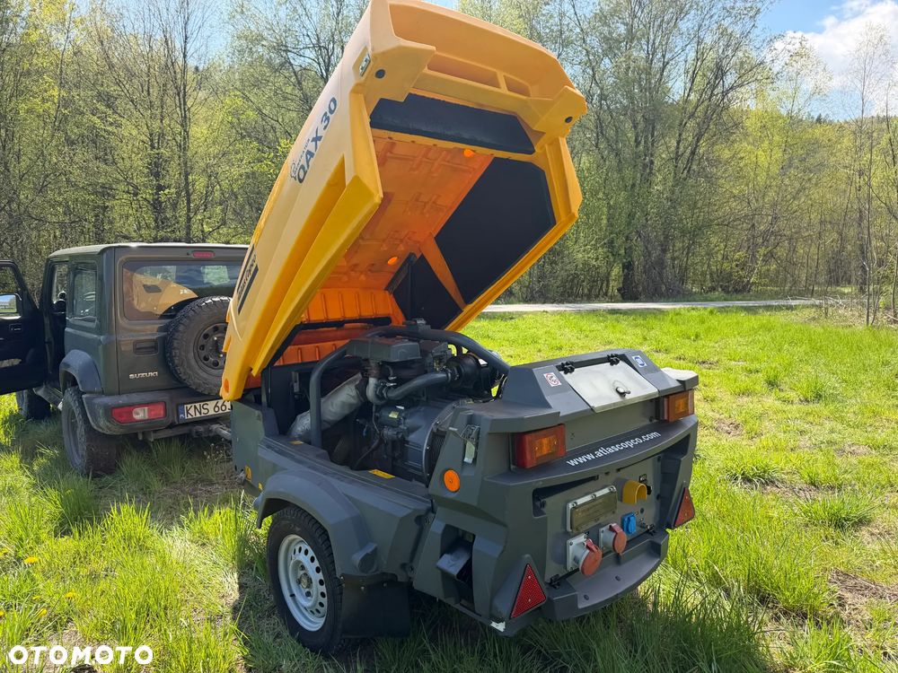 Atlas Copco QAX 30 KW Agregat Generator Prądotwórczy Mobilna Przyczepka do rejestracji jako pojazd. 30 KVA. 2015rok. Agregat Sprowadzony z Norwegii! DEUTZ Silnik 45 KM. Zadbana maszyna! Po Serwisach. Hamulec Najazdowy. 3900 mtg. Prądnica LEROY SOMER. OKAZJA Pracował sporadycznie w Norweskiej Komunie! - 2