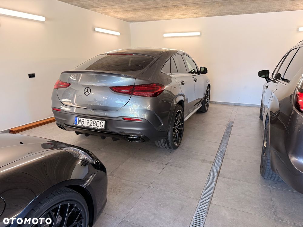 Mercedes-Benz GLE - 12