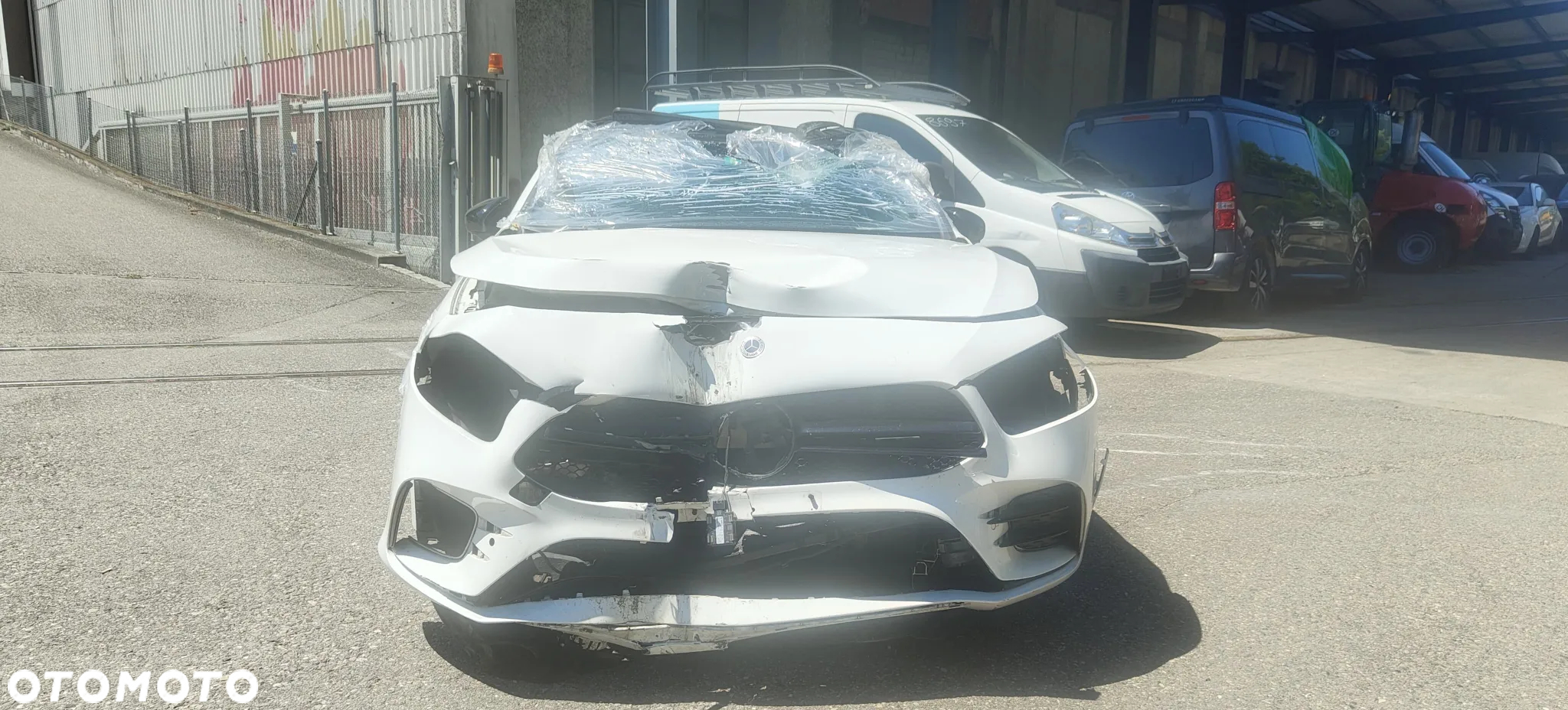 Mercedes-Benz Klasa A 35 AMG 4-Matic 7G-DCT - 8