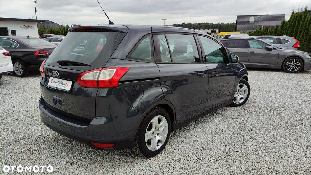 Ford Grand C-MAX - 4