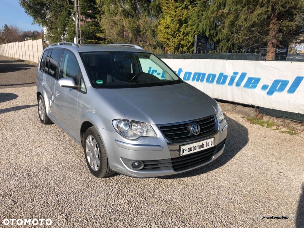 Volkswagen Touran - 2