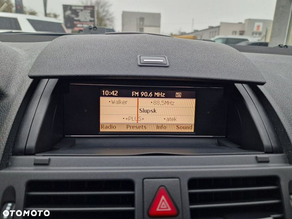 Mercedes-Benz Klasa C 200 T CDI Edition - 17