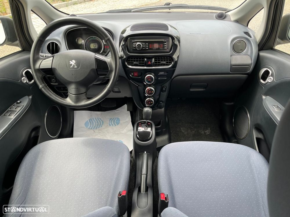 Peugeot iOn Active - 25