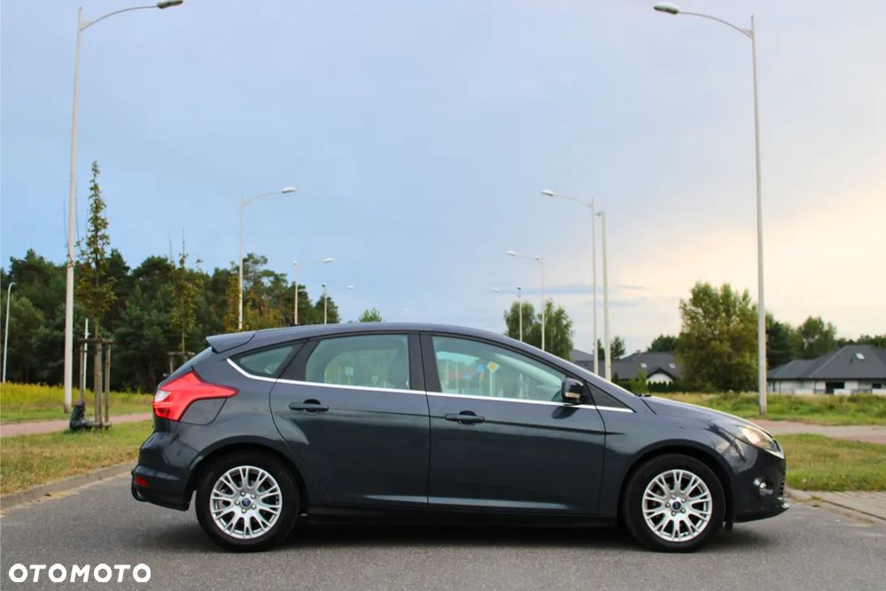 Ford Focus 1.6 TDCi Ambiente - 6