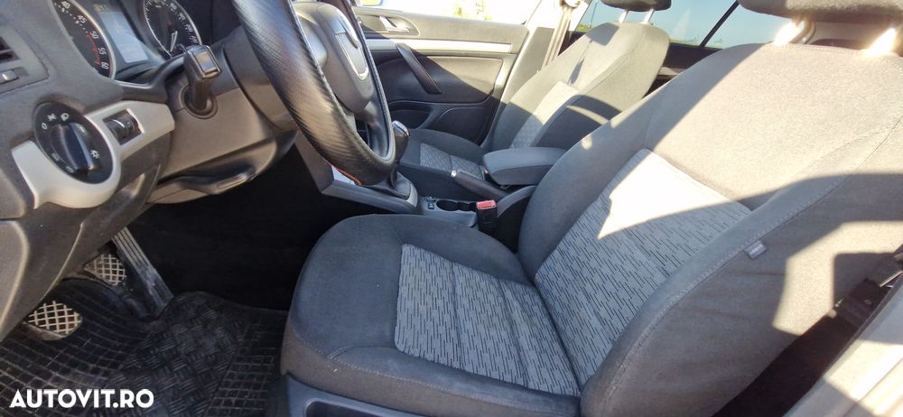 Skoda Octavia 1.6 TDI Ambiente - 11