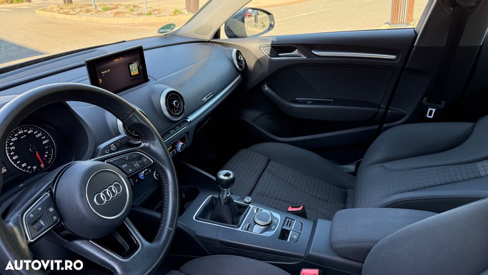 Audi A3 30 TDI Sportback sport - 24