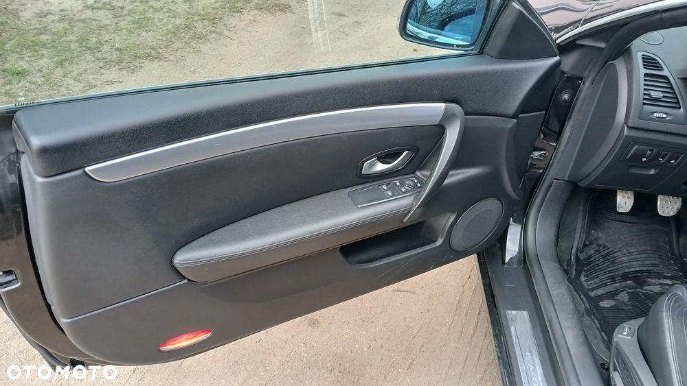 Renault Laguna 2.0 16V Turbo GT - 13