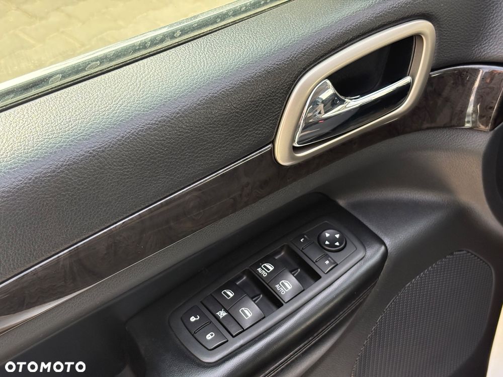 Jeep Grand Cherokee 3.6 V6 Overland - 9