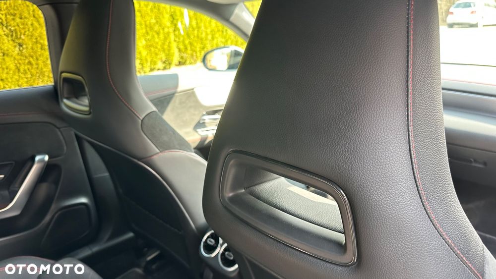 Mercedes-Benz CLA 180 d 8G-DCT Edition 2022 - 11