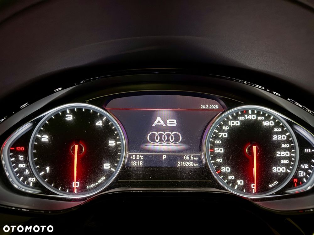 Audi A8 4.2 TDI DPF quattro tiptronic - 26