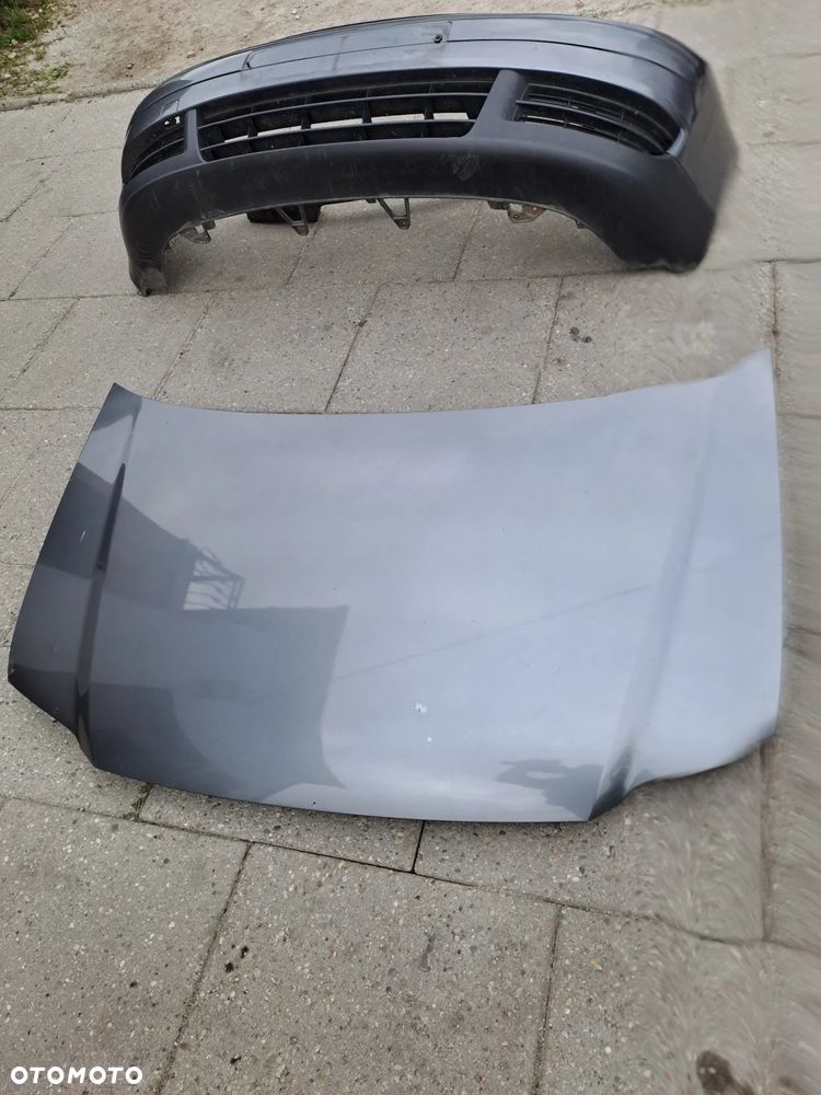 Volkswagen Touran I maska z zawiasami kod lakieru LD7Y i inne - 1