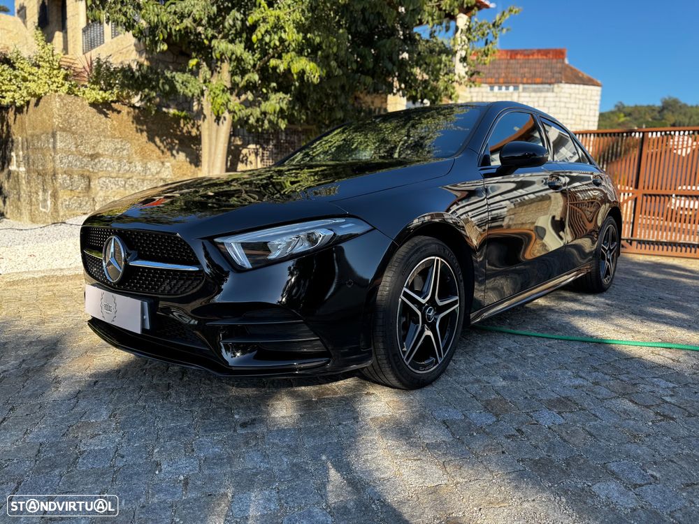 Mercedes-Benz A 250 Limousine - 15