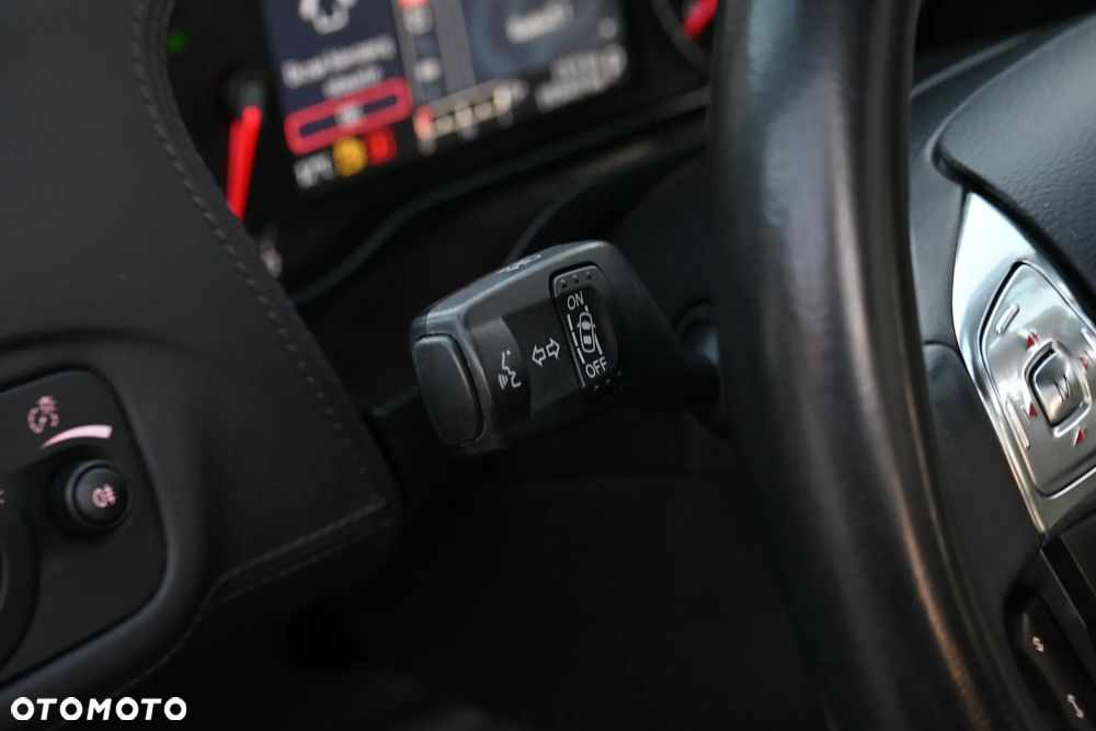 Ford S-Max 2.0 T Titanium MPS6 - 33