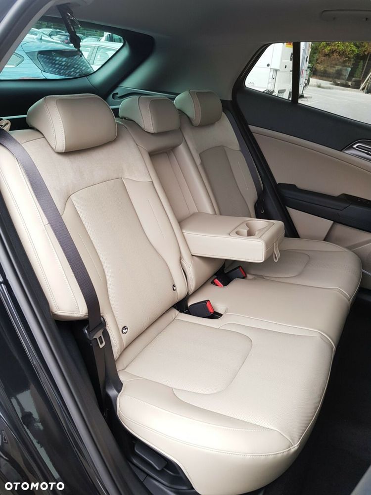 Kia Sportage 1.6 T-GDI Business Line 2WD DCT - 30