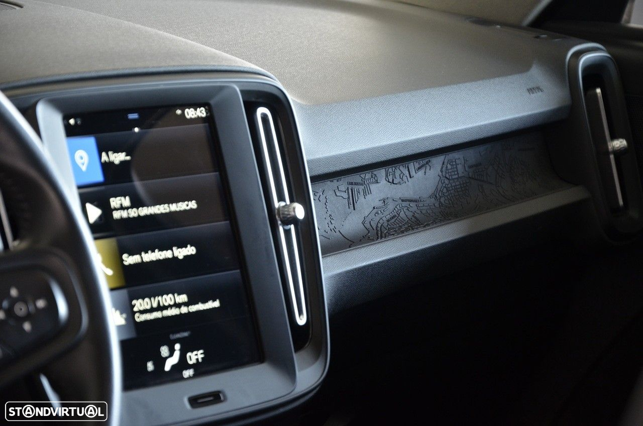 Volvo XC 40 1.5 T2 Momentum Core - 13