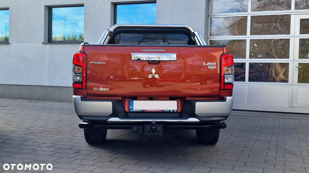 Mitsubishi L200 - 7