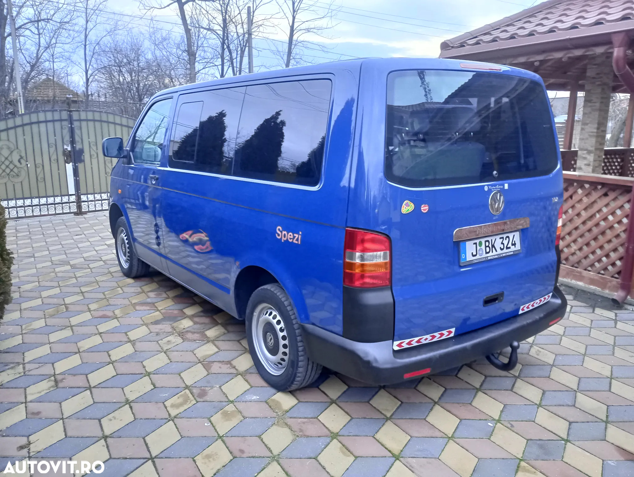 Volkswagen Transporter - 3